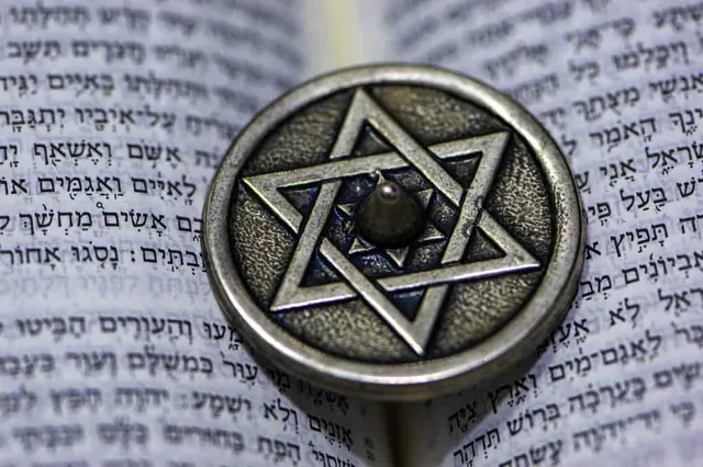 אילו קורסים יעזרו לכם להשתלב בעבודה עם אורך חיים דתי