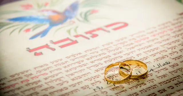תביעת כתובה: מה קורה כשאישה תובעת את הכתובה... וגם רוצה גט?