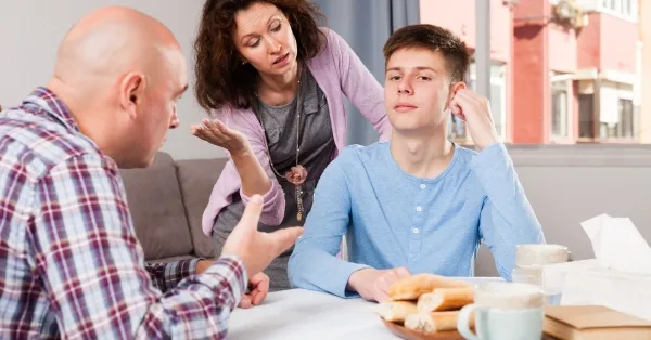 הורים למתבגרים? זו הסיבה מדוע מומלץ לכם לקבל הדרכת הורים מתאימה